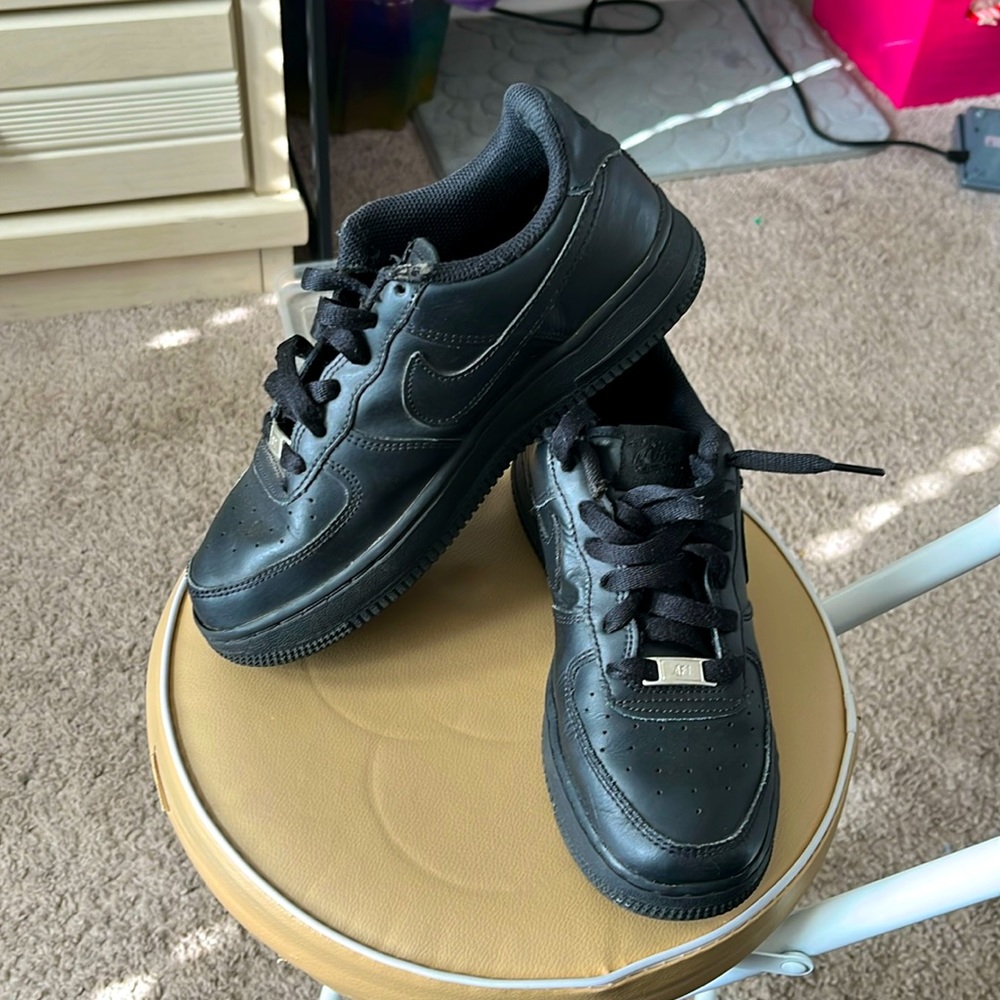 Black Nike Air Forces
